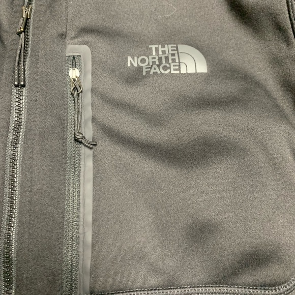 The North Face Softshell Jacket - Picture 4 of 5